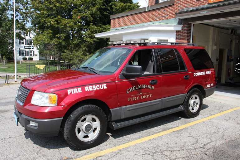 2005 Ford Explorer command service vehicle S-1 used at Center Station