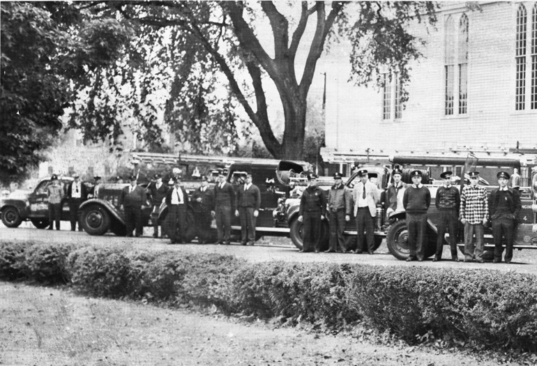 1952 Fire Prevention Week with Apparatus lined up on the Common near the Unitarian Church