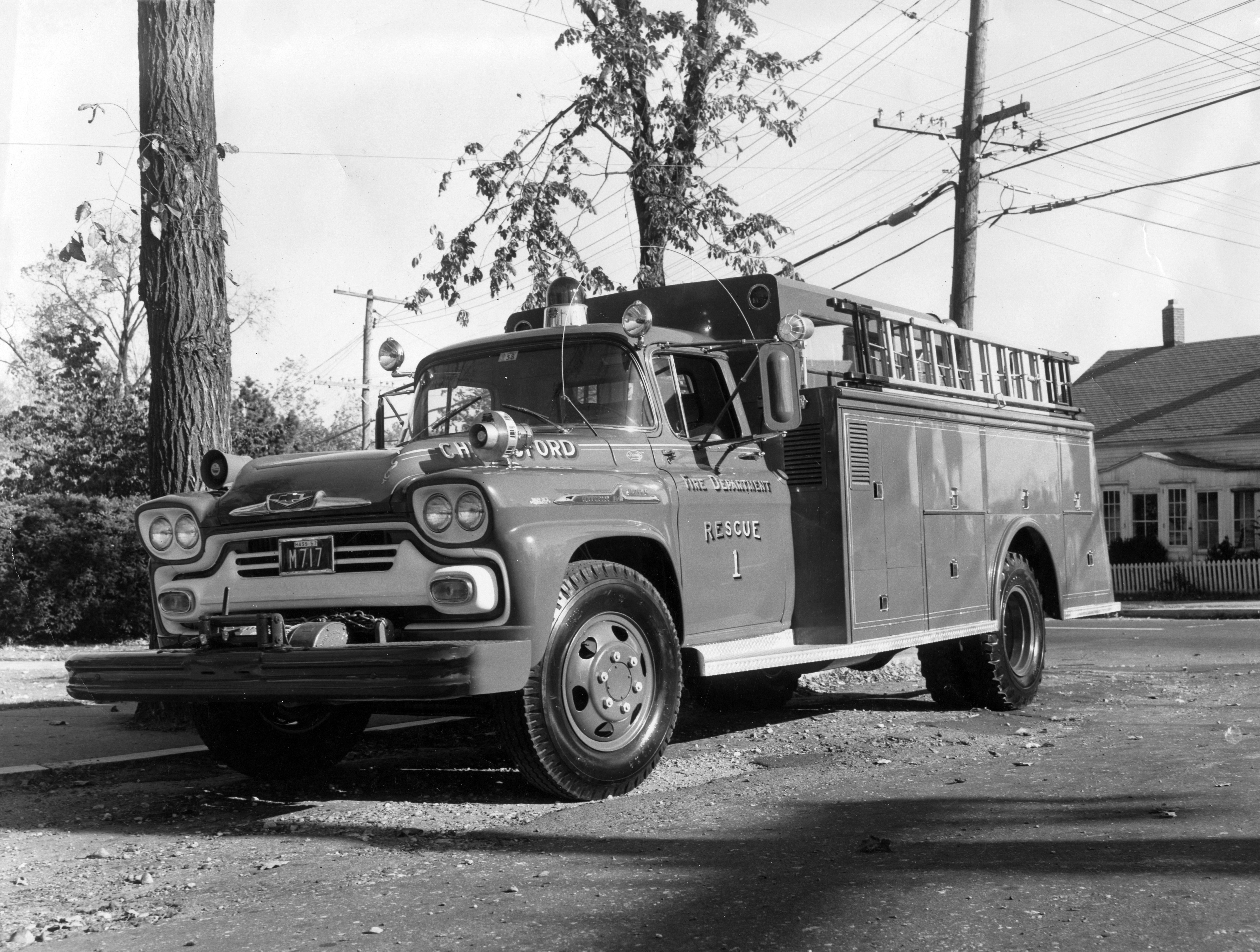 1958 Rescue Truck parked by Chelmsford Common