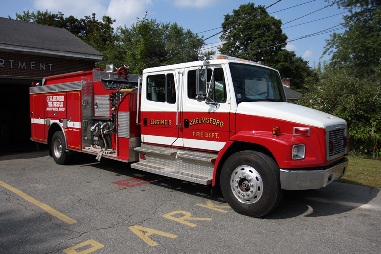 1999 Smeal Pumper and Rescue Truck on a Freightliner Chassis, Engine 2, 
	reassigned as Engine 5 in 2009
