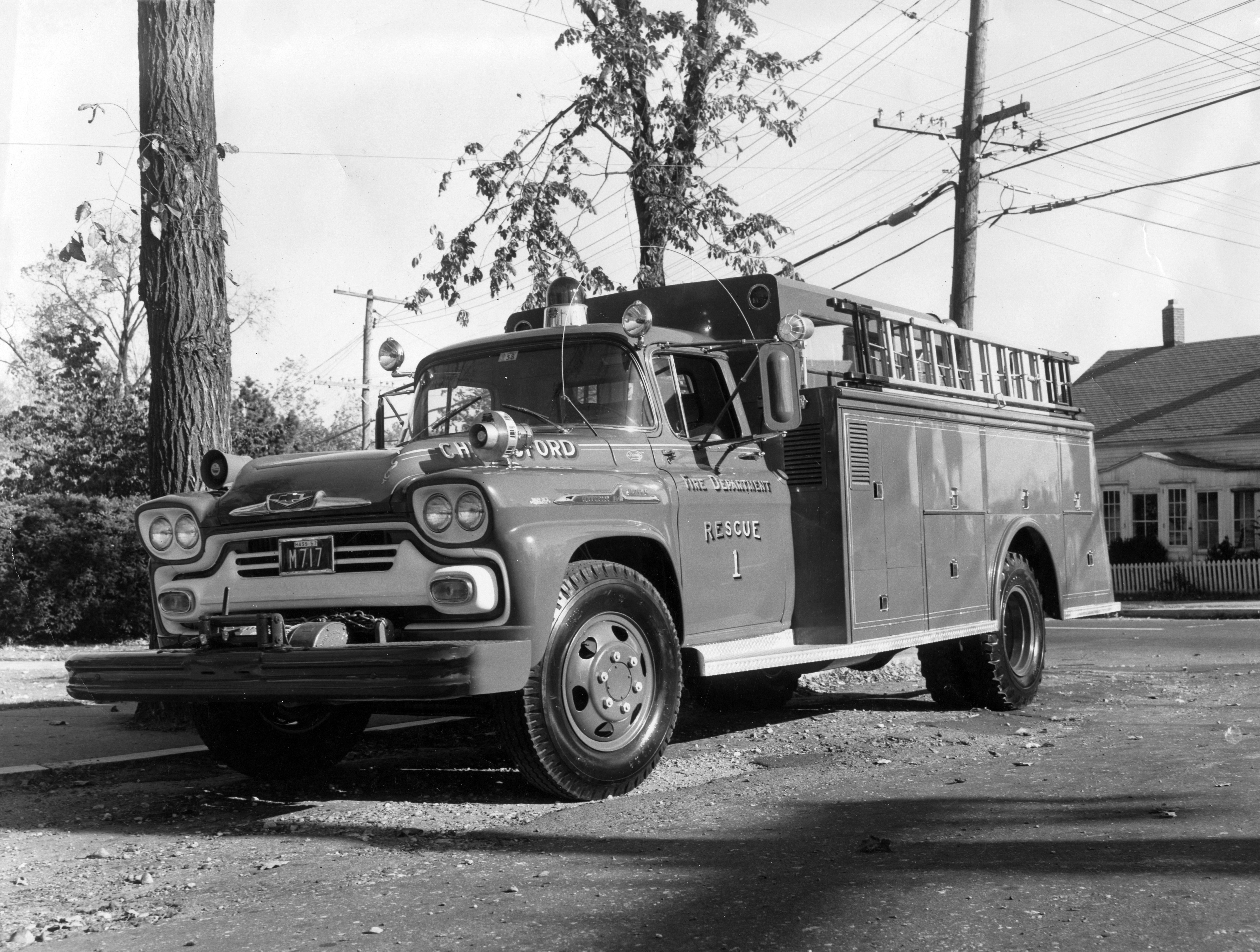 1958 Rescue Truck parked by Chelmsford Common