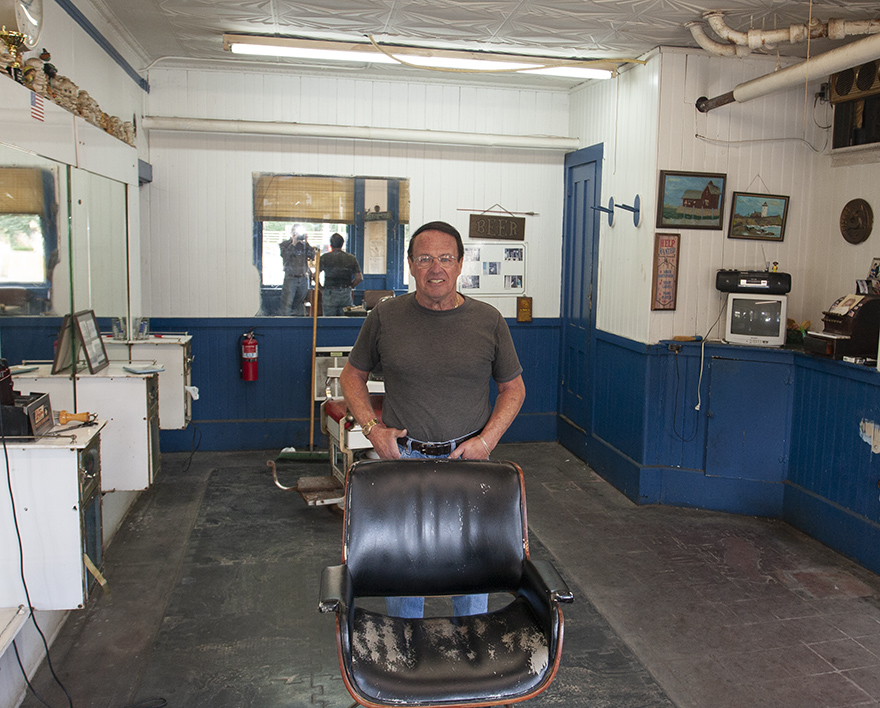 Santanas Barber Shop Exterior