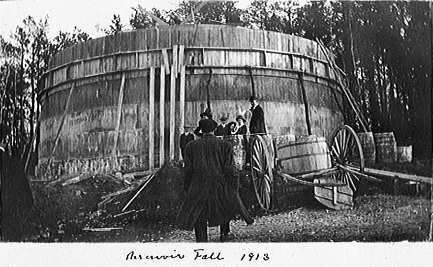 1913 Reservoir Fall