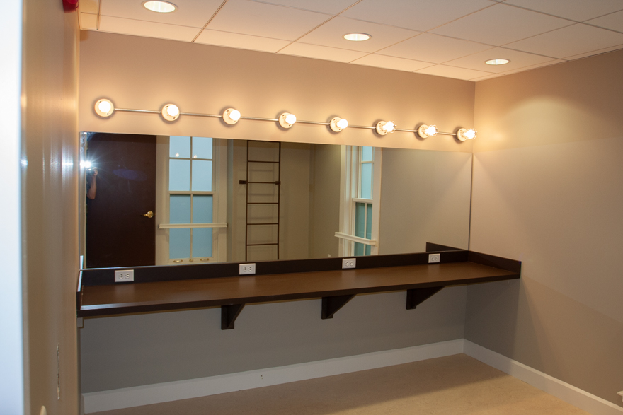 Backstage dressing room, new