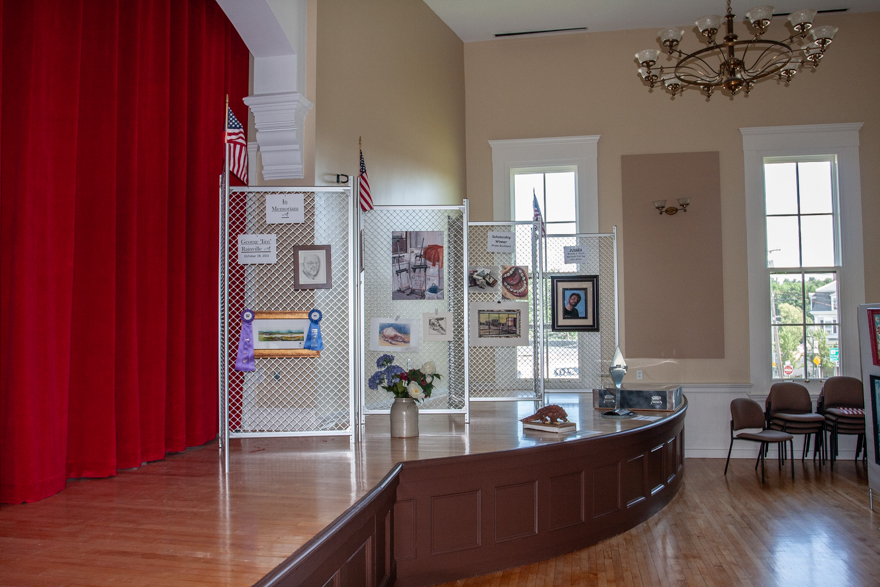 Stage extension for piano, new